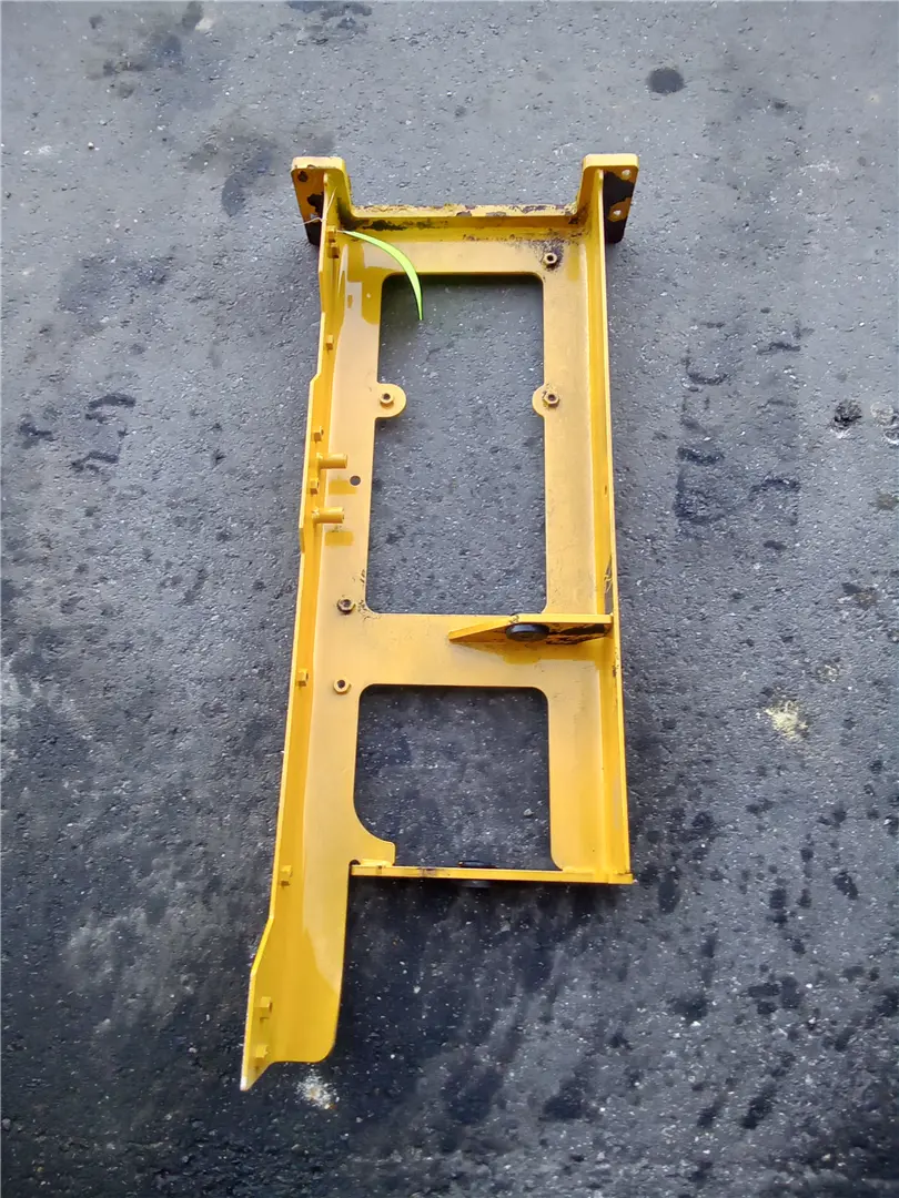 USED TANK MOUNT image 1