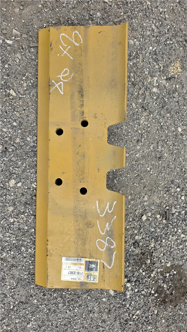 USED TRACK image 1