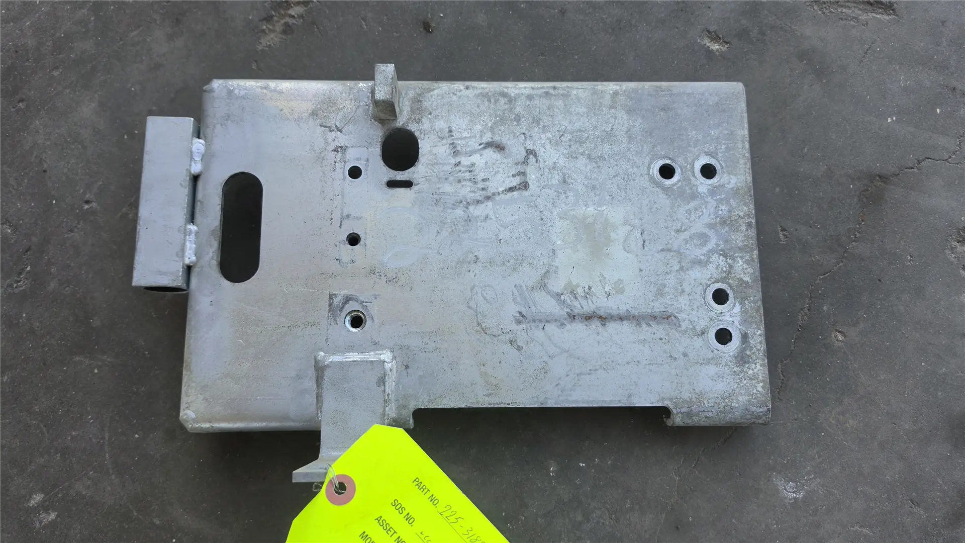 USED PLATE image 1