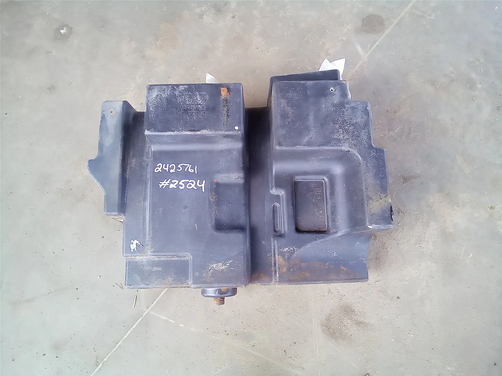 USED FUEL TANK image 1