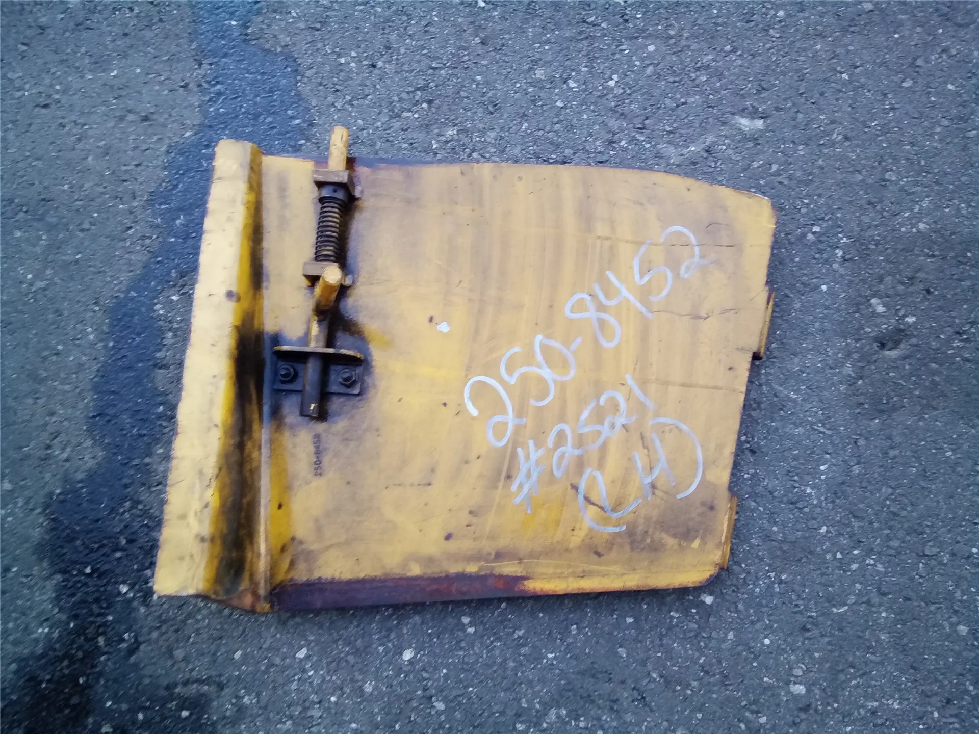 USED LH PLATE AS image 1