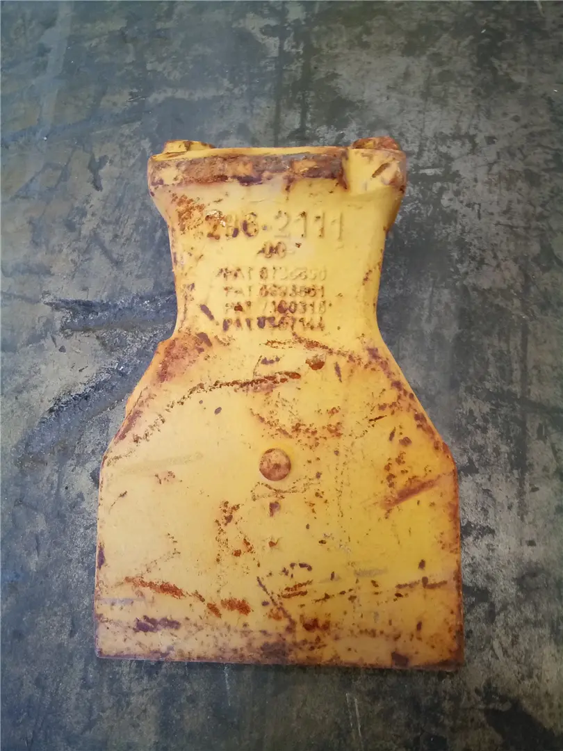 USED WIDE TIP image 1