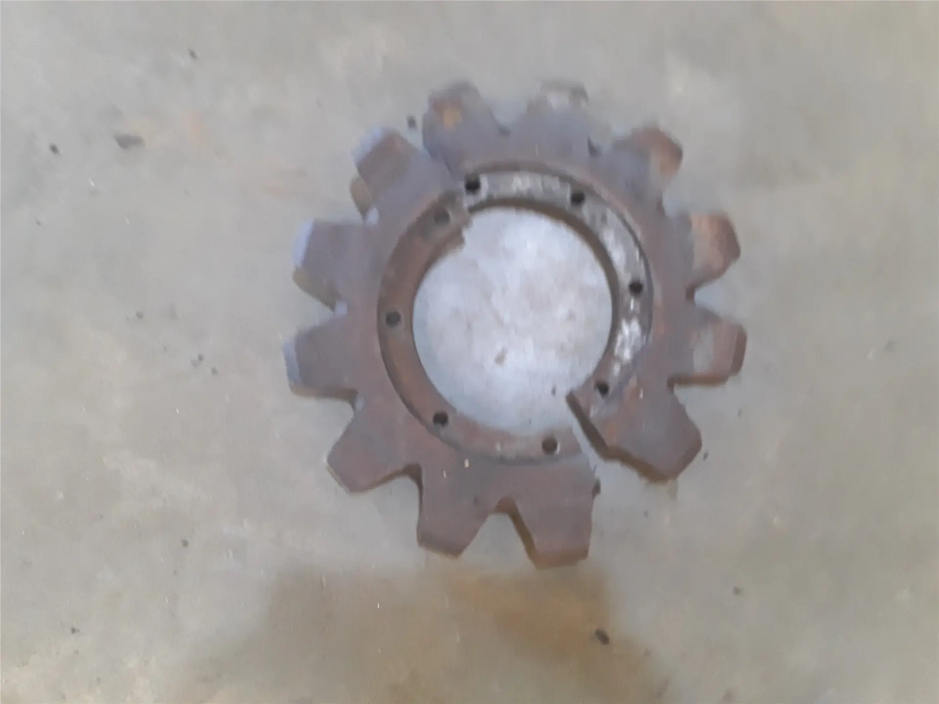 USED SPROCKET image 1