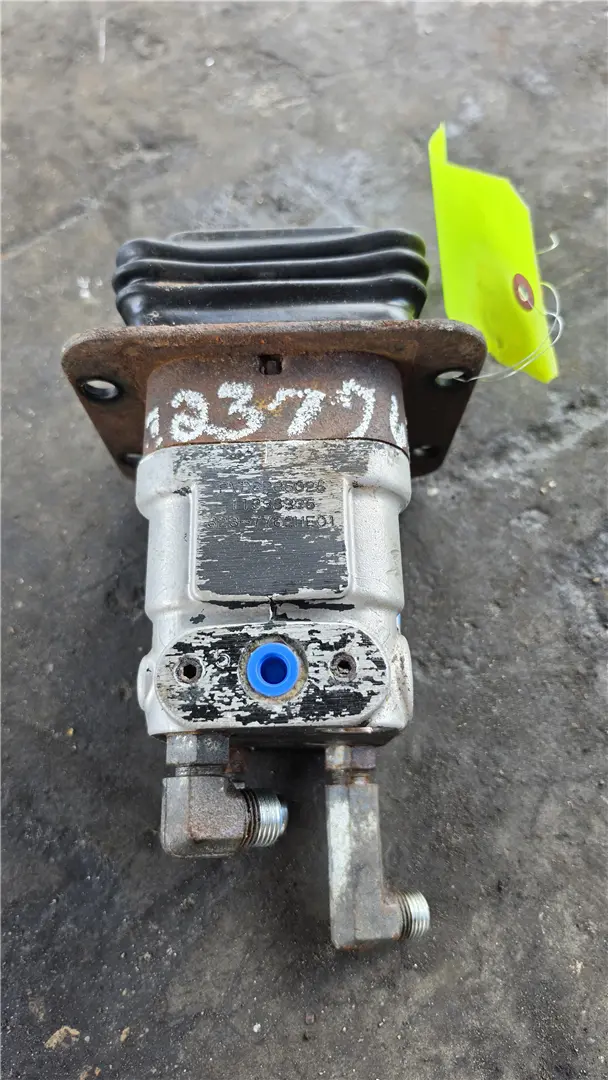 USED VALVE GP image 1