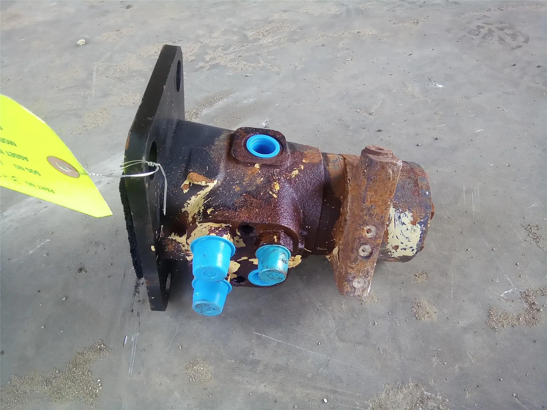 USED HMU PUMP GP image 1