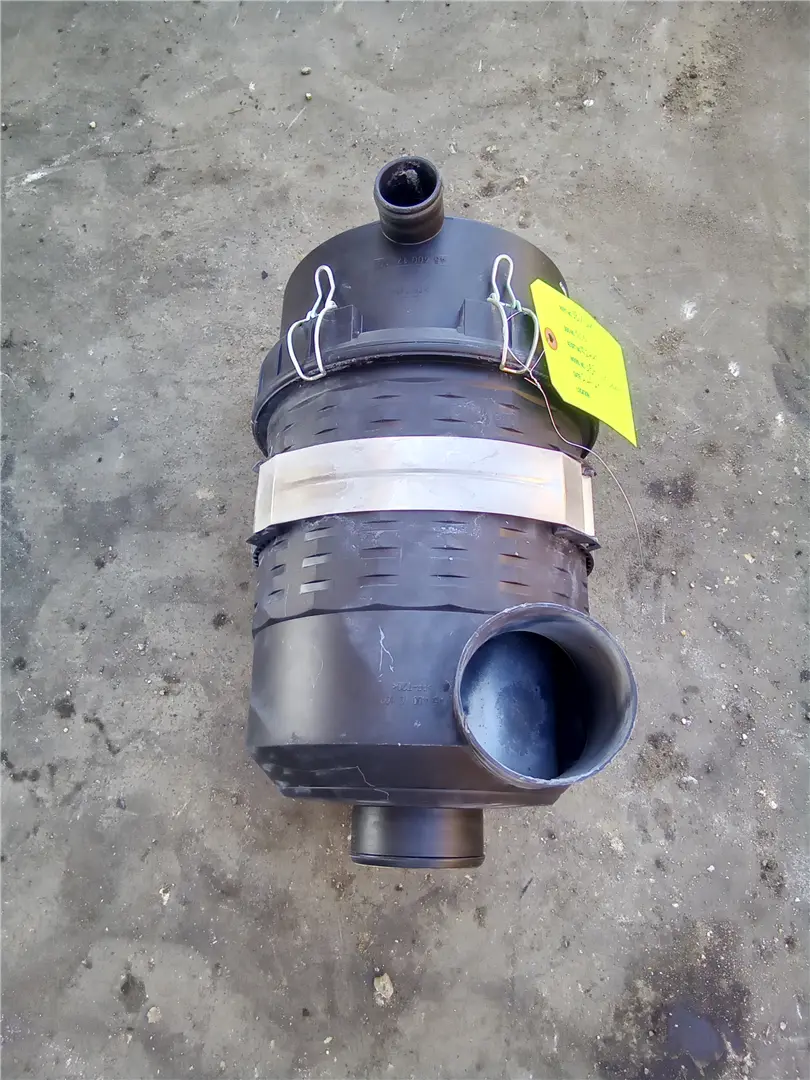 USED AIR CELANER image 1