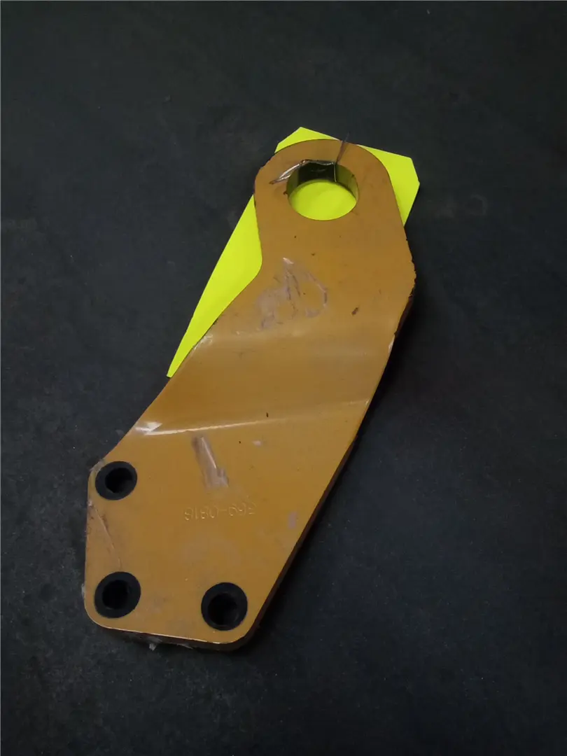 USED LIFT BRACKET image 1