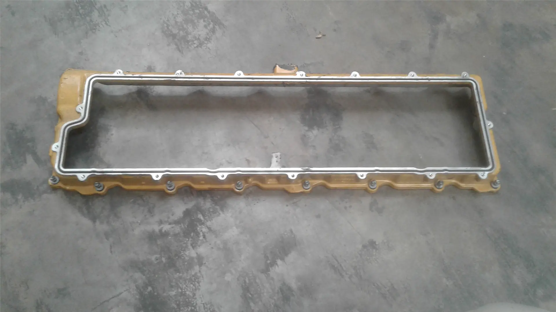USED COVER AS image 1