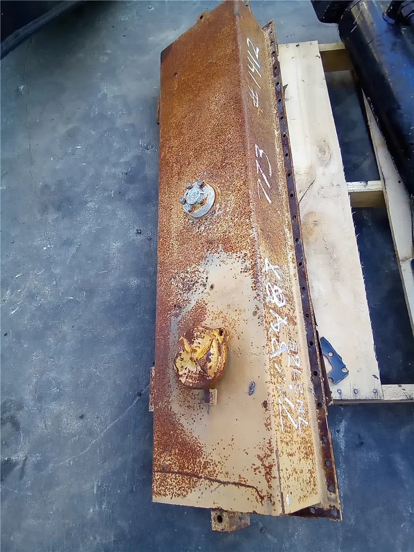 USED TANK image 1