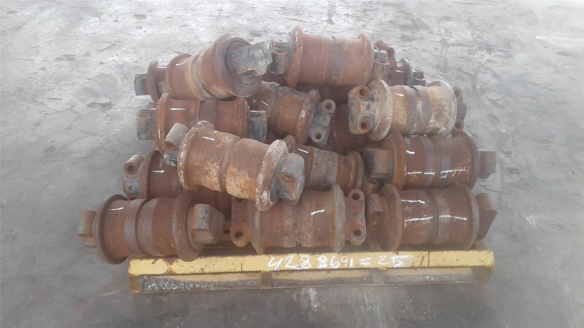 USED ROLLER GP image 1