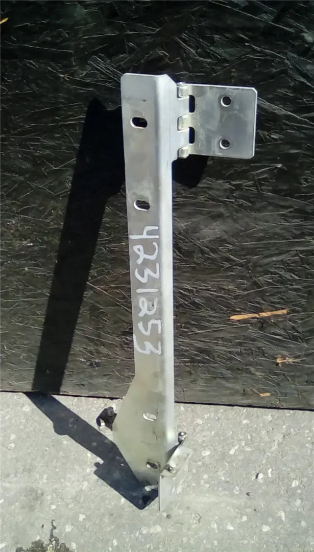 USED HINGE image 1