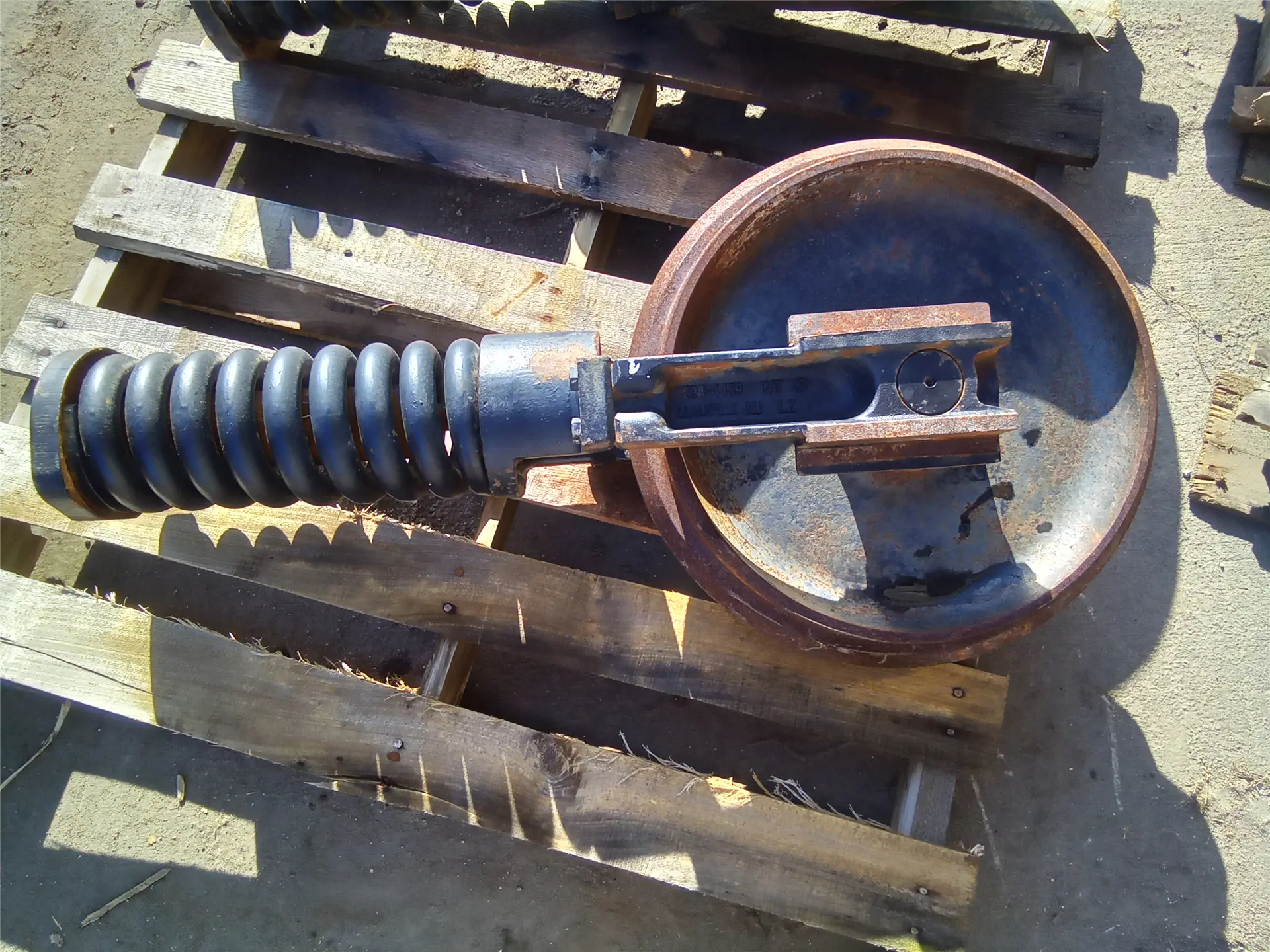 USED IDLER RECOIL image 1