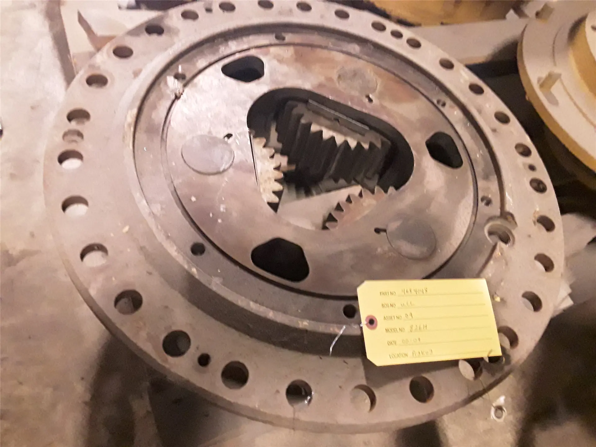 USED CARRIER image 1
