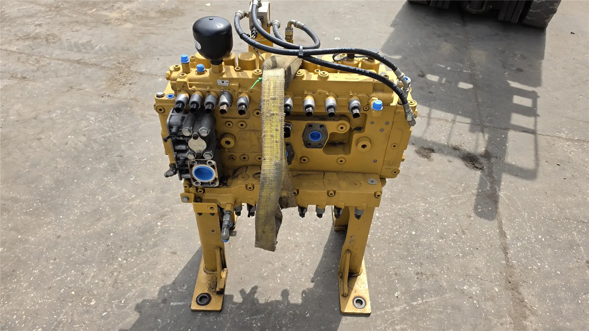 USED MAIN CONTROL image 1