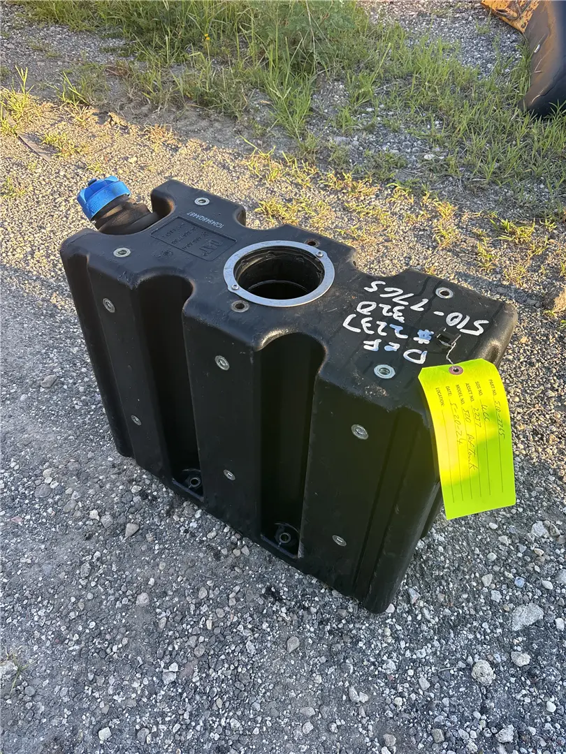 USED DEF TANK image 1