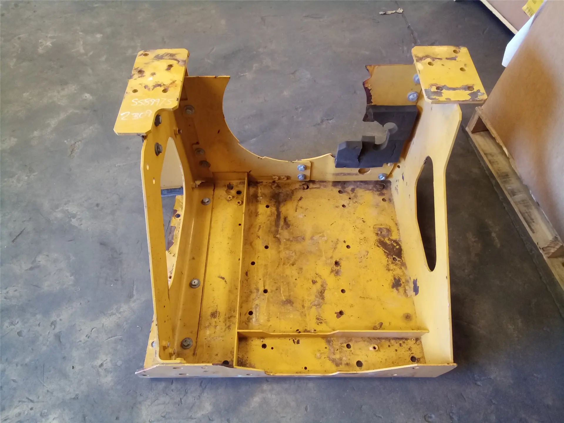 USED SUPPORT image 1