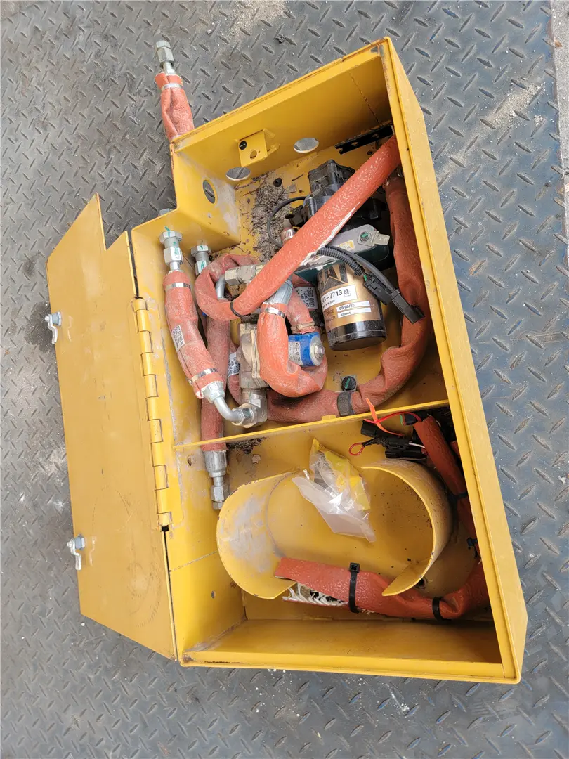 USED SPRAY GP WATE image 1