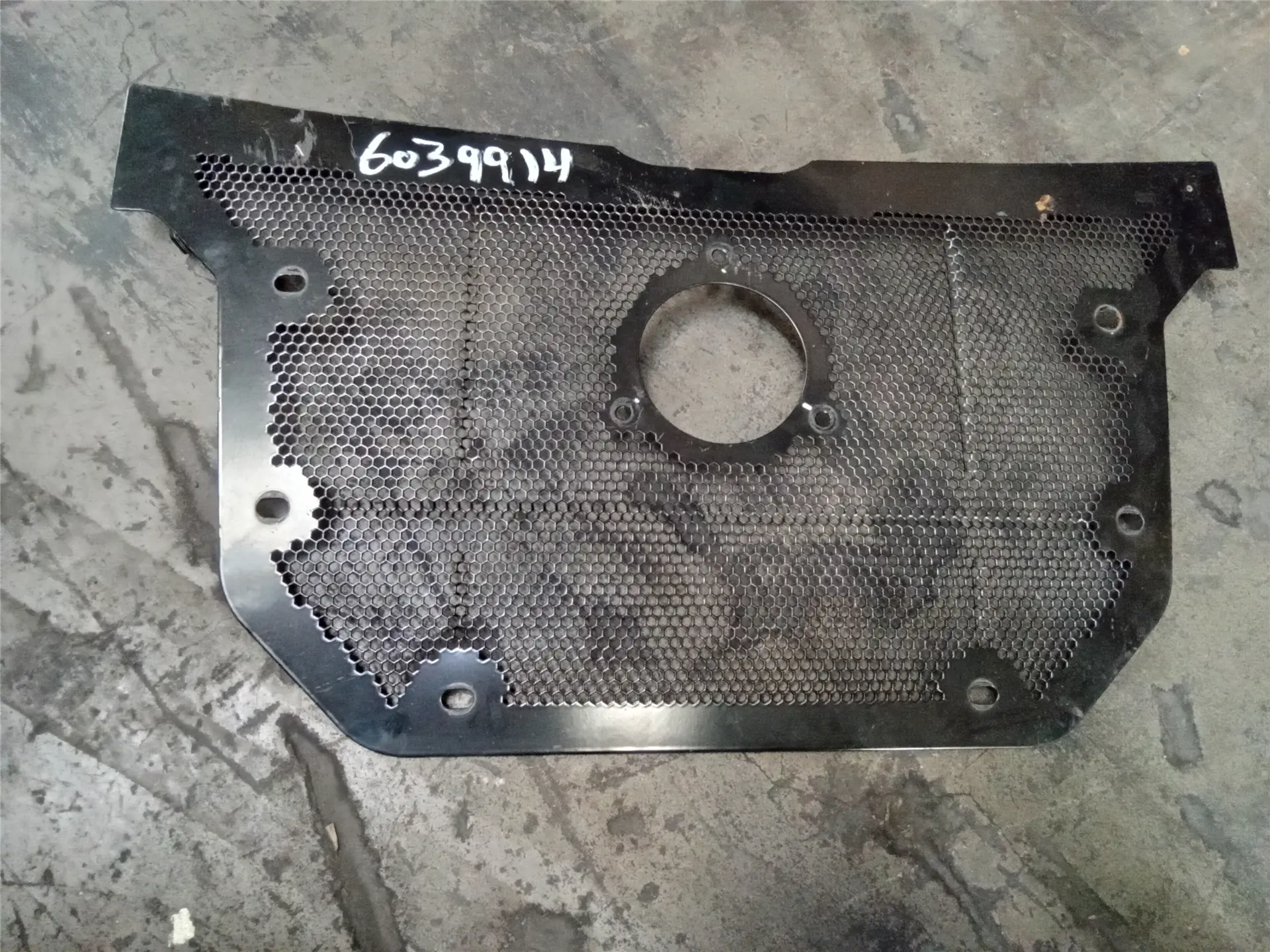 USED GRILL image 1