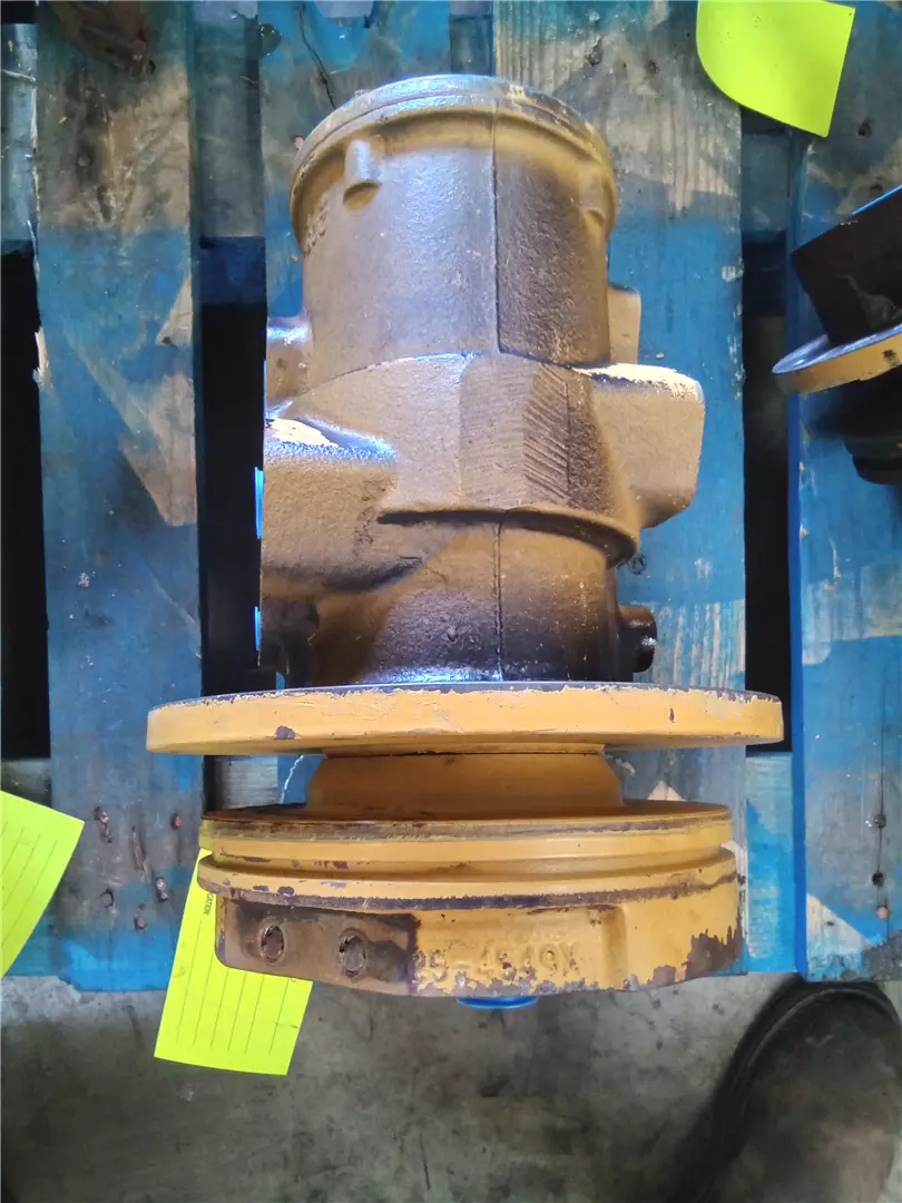 USED SWIVEL image 1