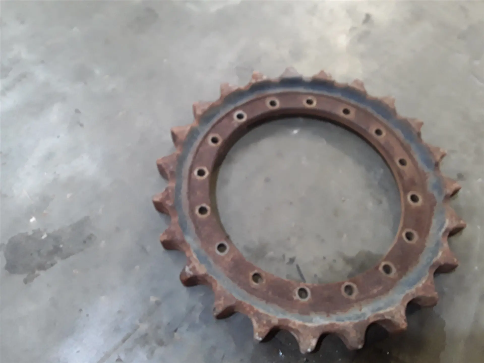 USED SPROCKET image 1