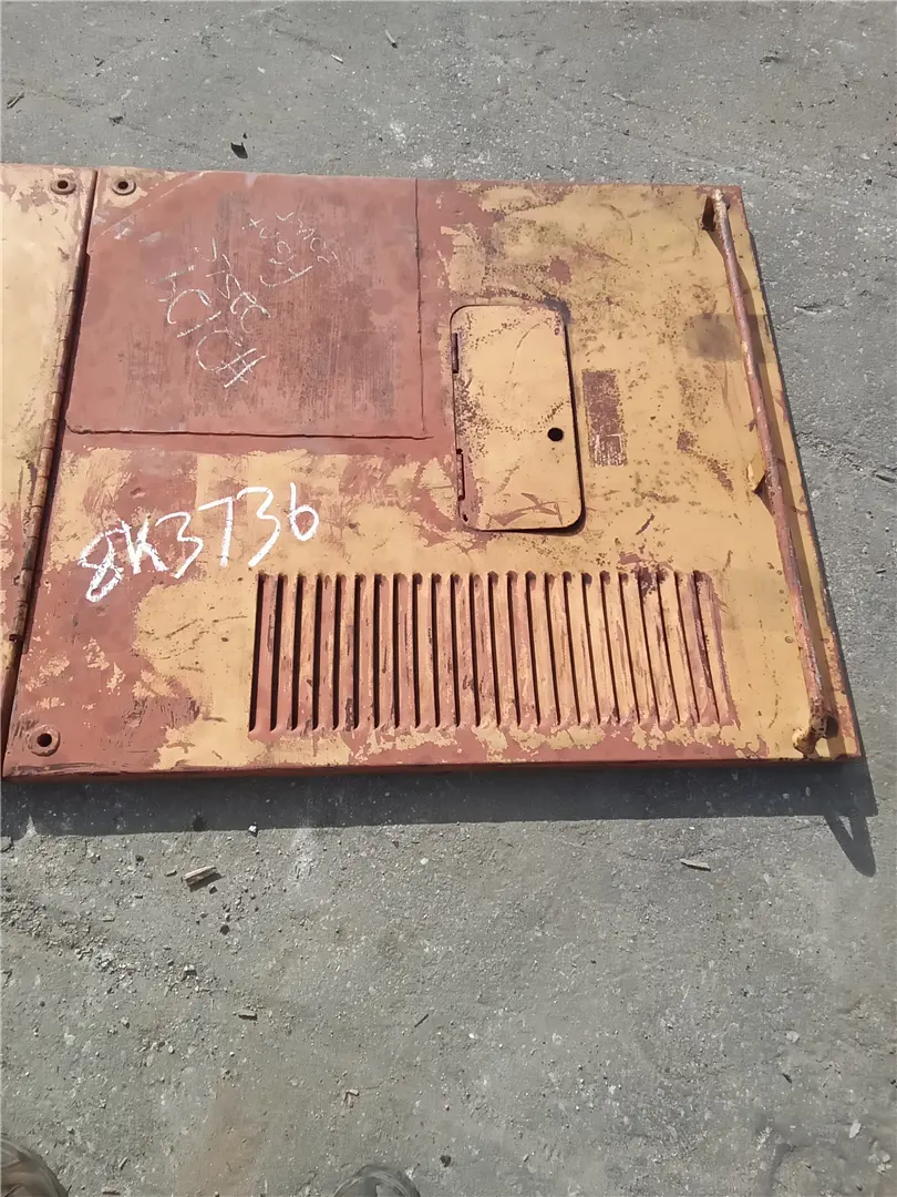 USED TOP PANEL image 1