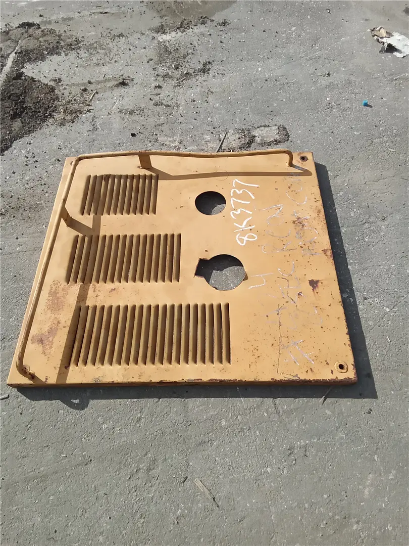 USED TOP PANEL image 1