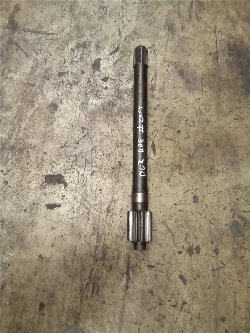 USED AXLE SHAFT image 1