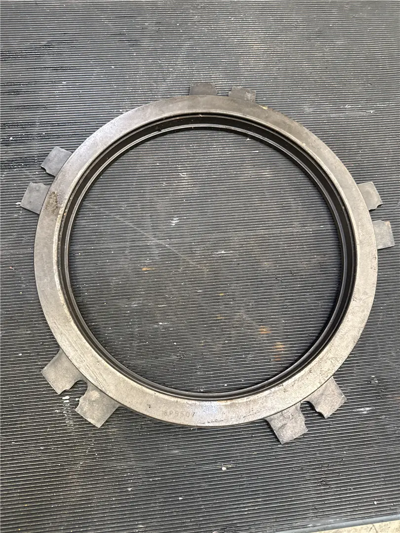 USED PISTON CLUTCH image 1