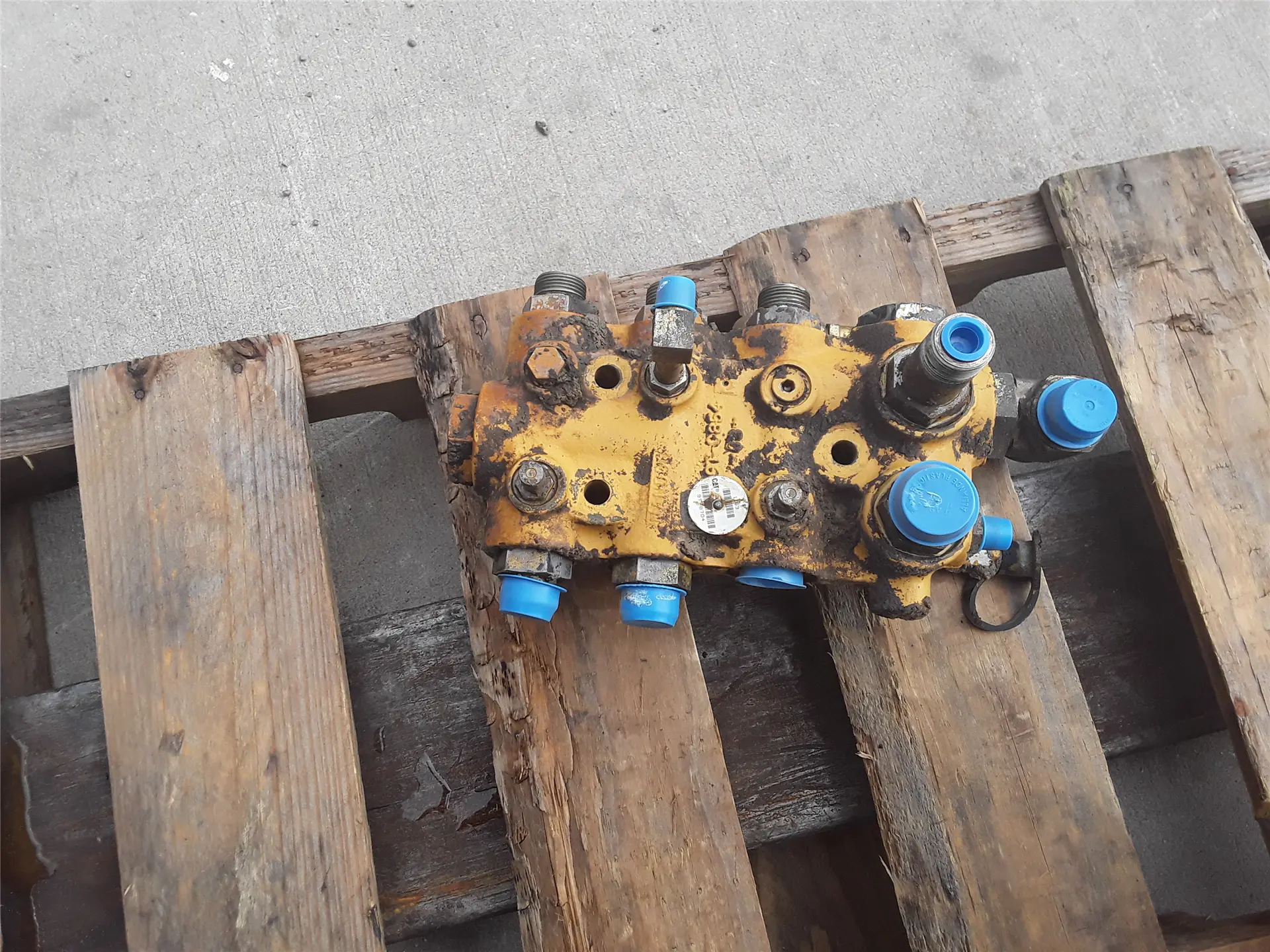 USED VALVE GP-PRES image 1