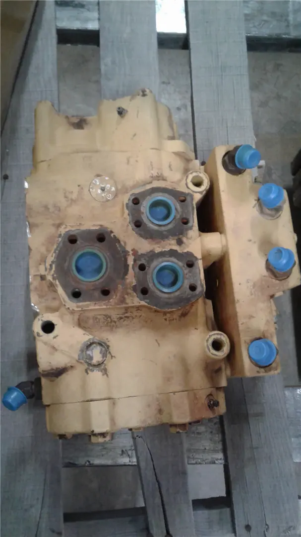 USED STEERING VALV image 1