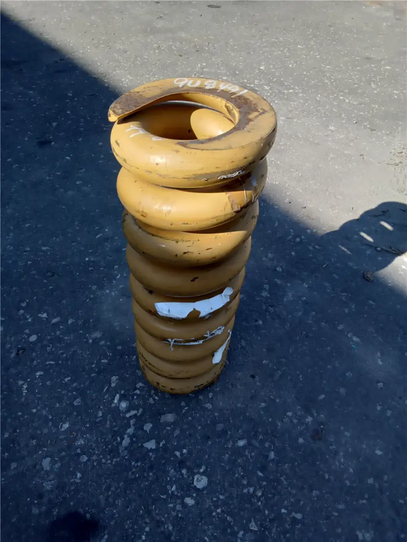 USED RECOIL SPRING image 1