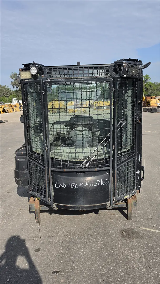 USED CAB image 1