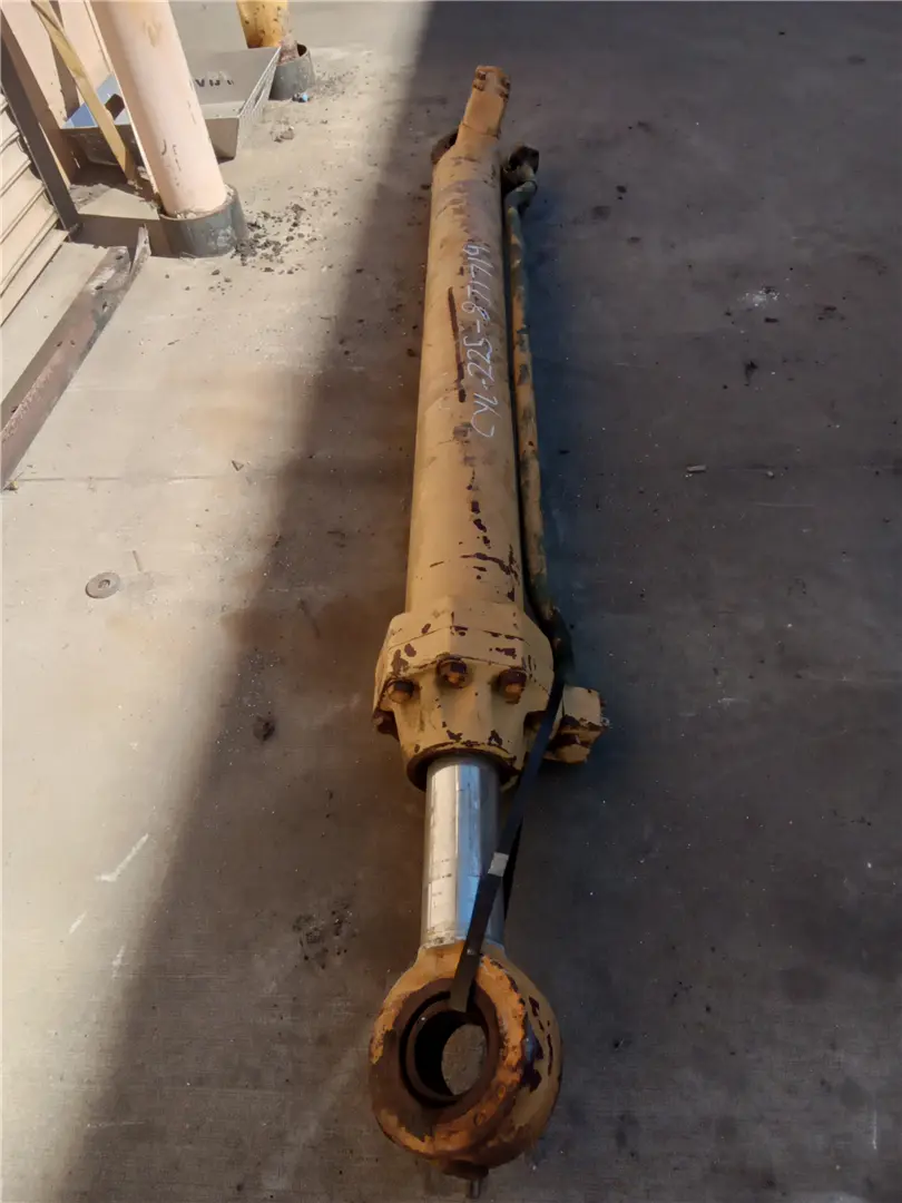 USED STICK CYL image 1