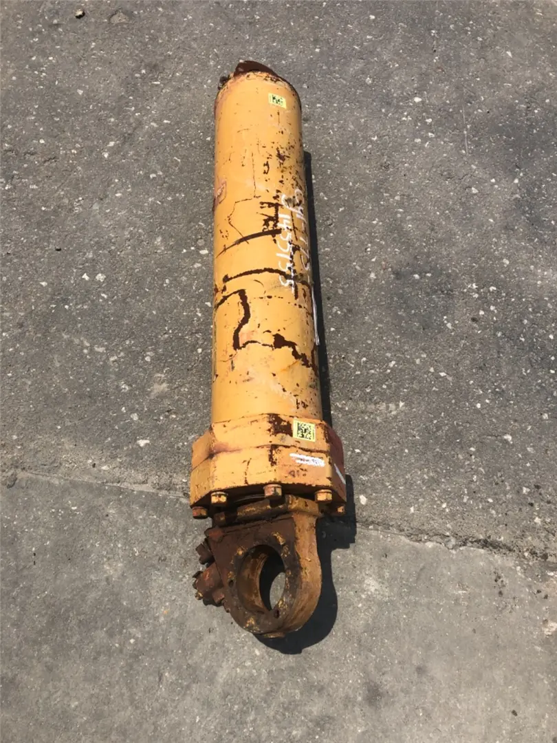 USED CYLINDER HOIS image 1