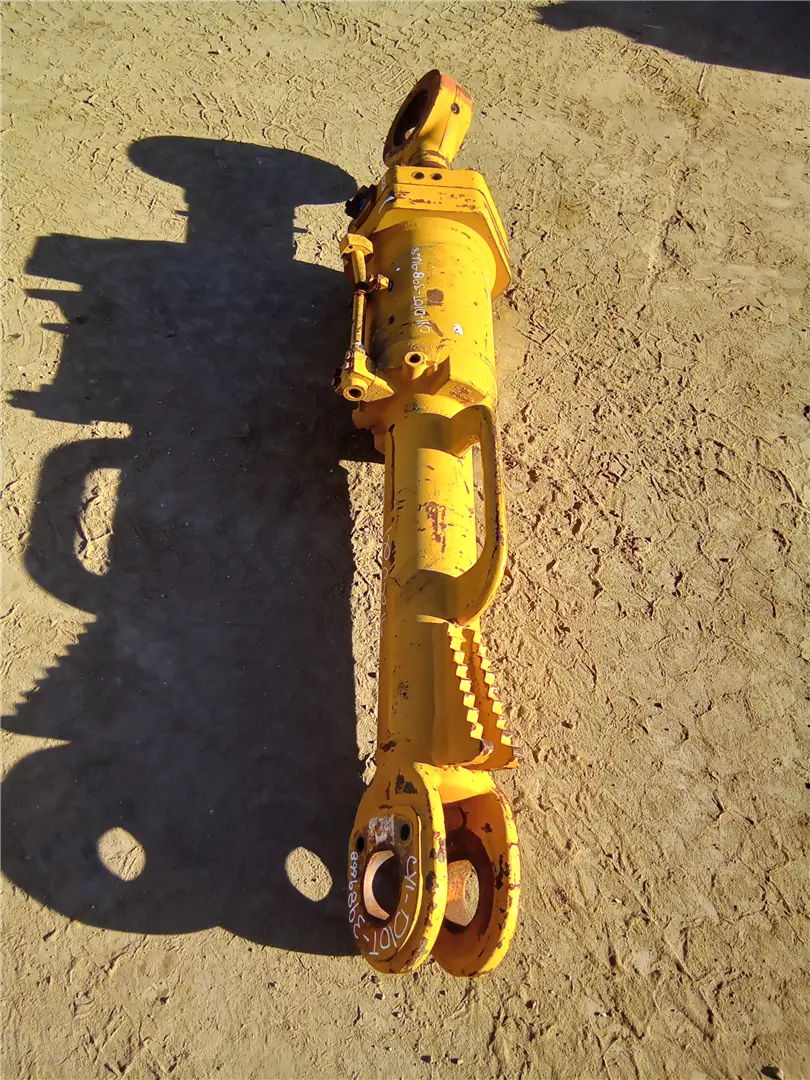 USED TILT CYLINDER image 1