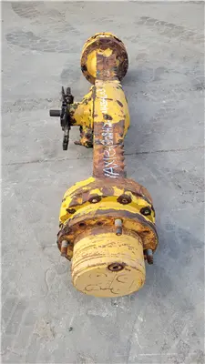 USED FRONT AXLE image 1