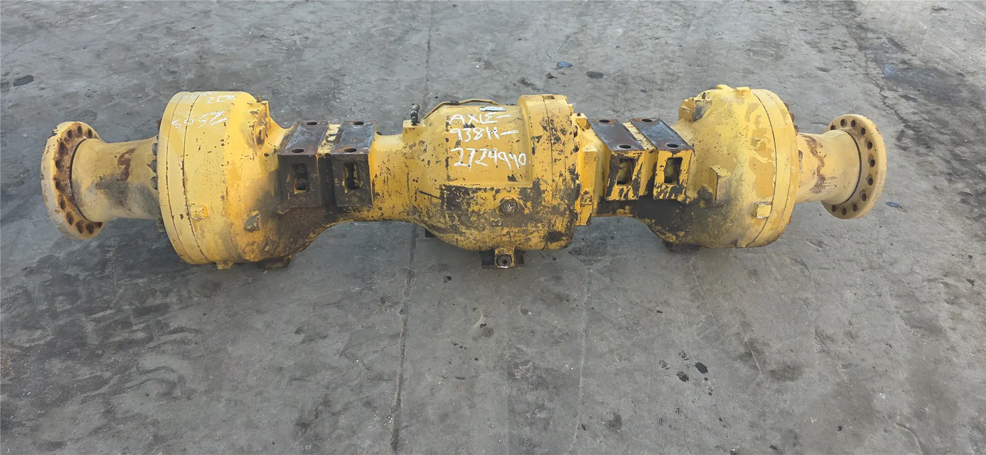 USED AXLE image 1