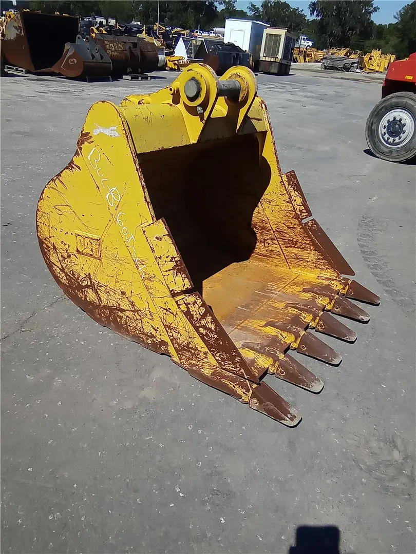 USED 320 60INCH BU image 1