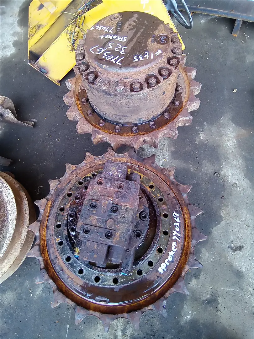 USED FINAL DRIVE image 1