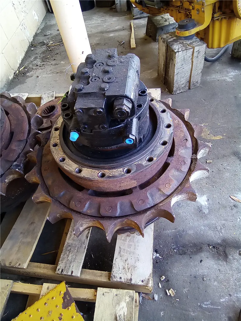 USED FINAL DRIVE image 1