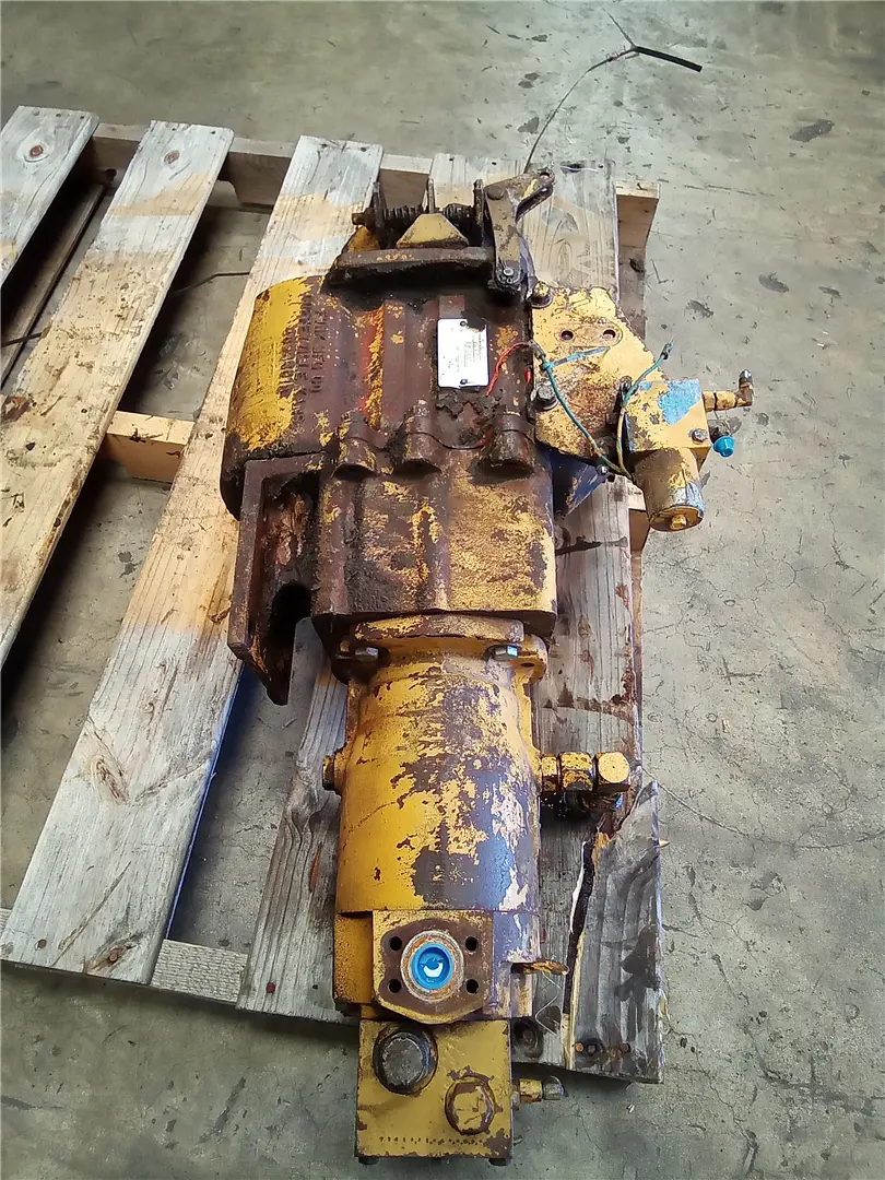 USED TRANSMISSION image 1