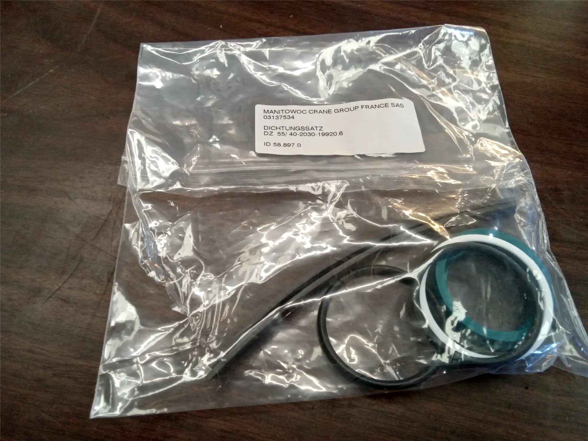 NEW GASKET SET image 1