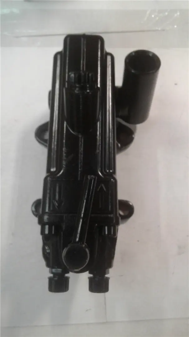 NEW HAND PUMP image 1
