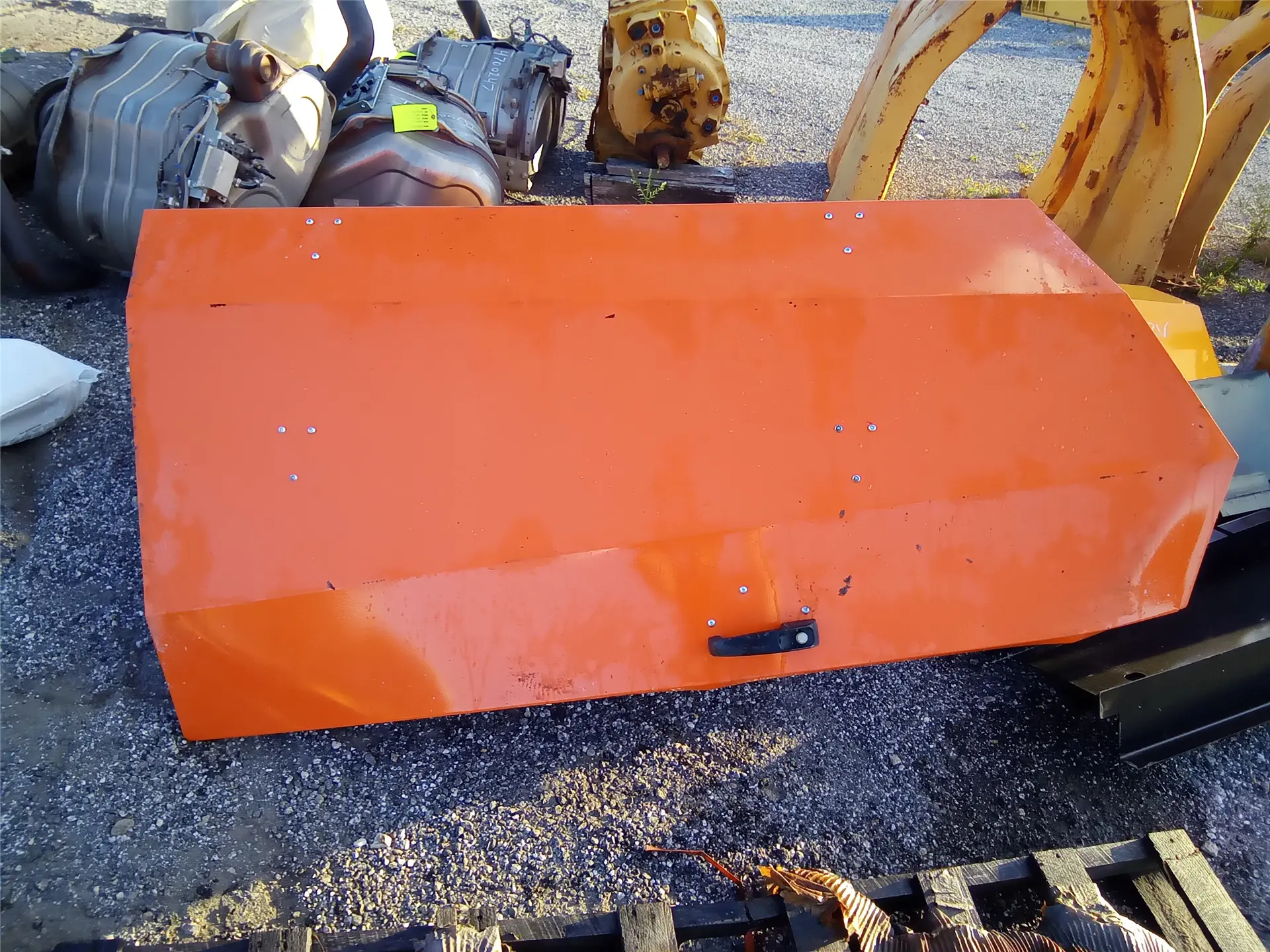 NEW HOOD,ENGINE SI image 1