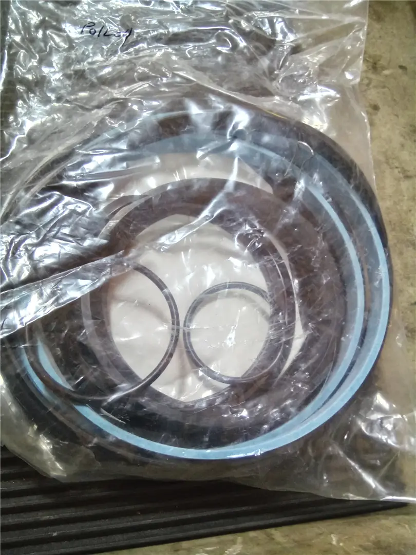 NEW SEAL KIT image 1