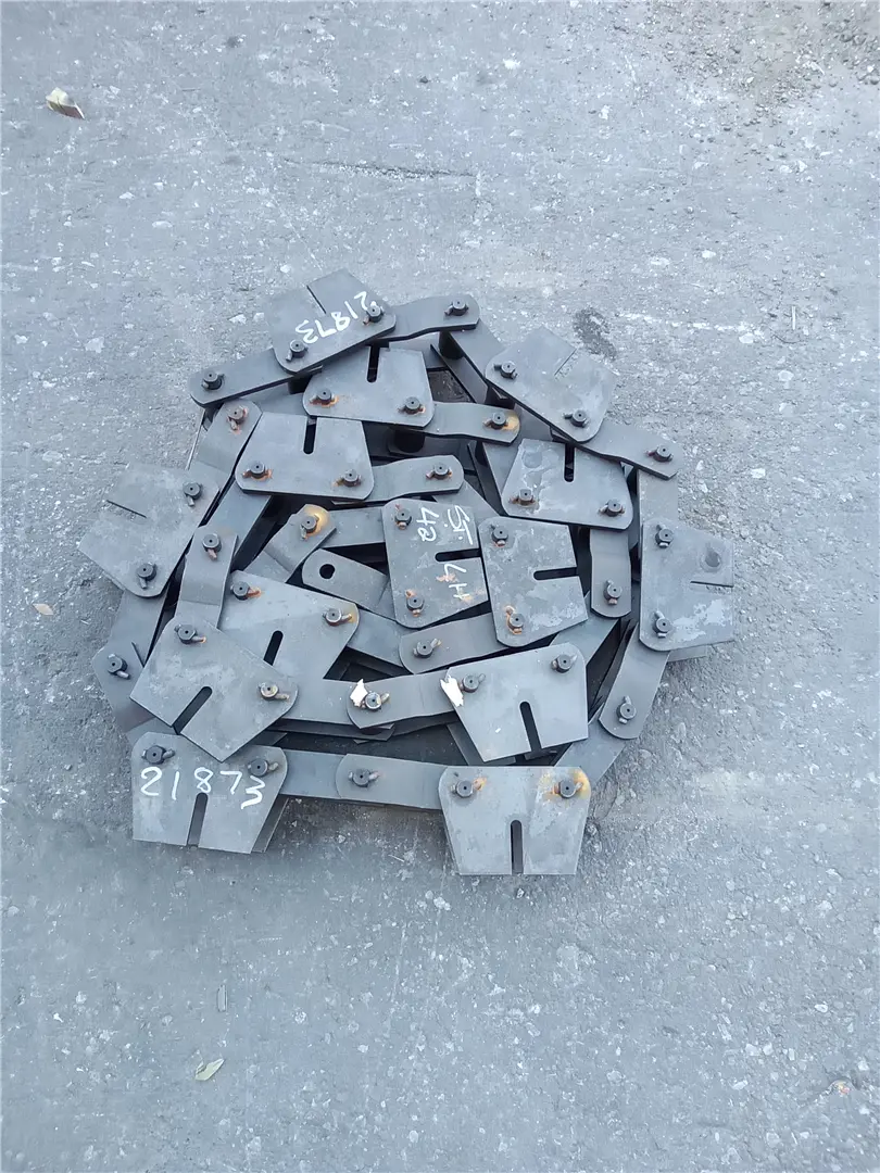 USED CHAIN image 1