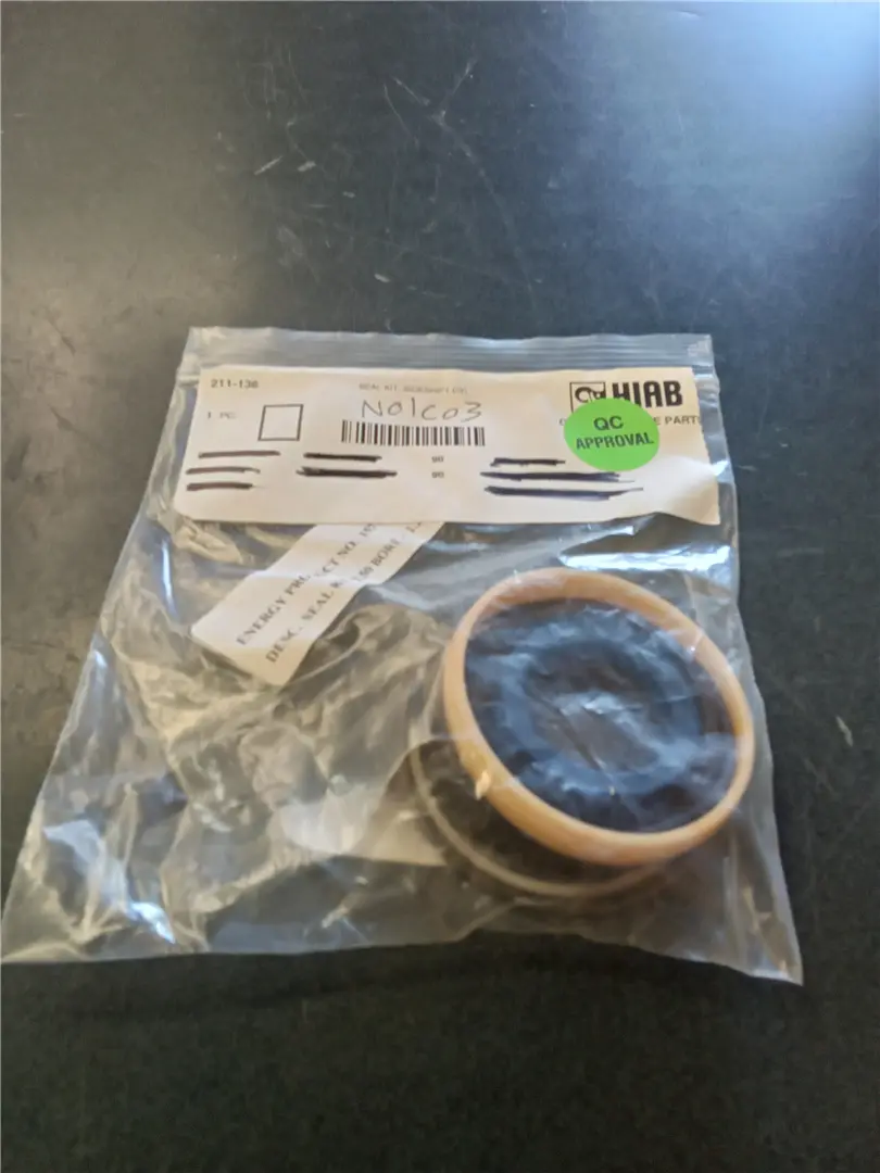 NEW SEAL KIT image 1