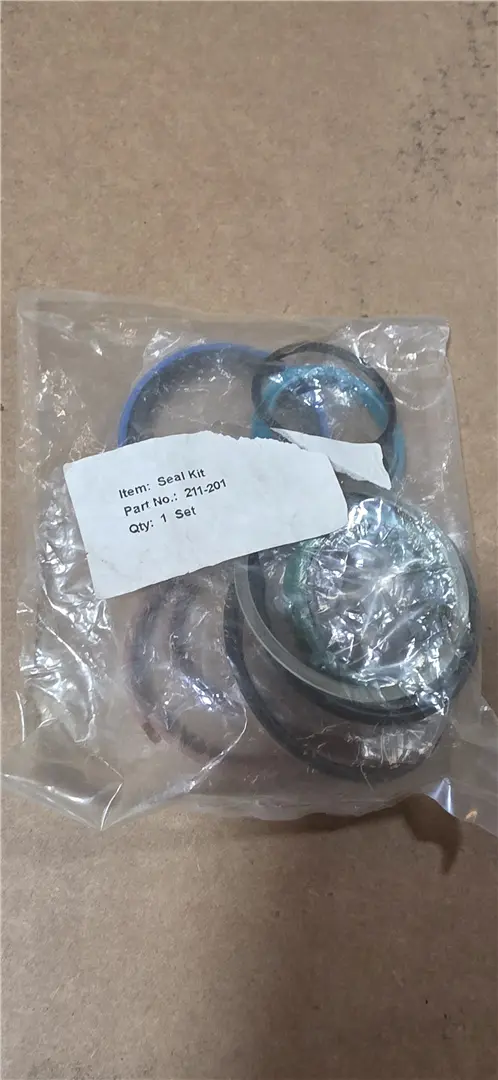 NEW SEAL KIT image 1