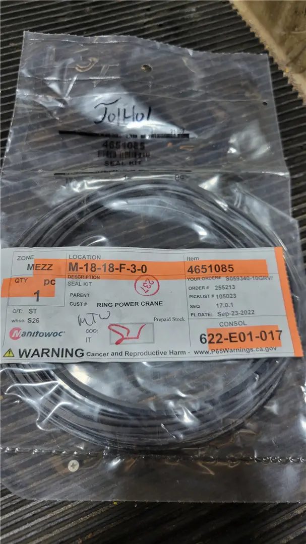 NEW SEAL KIT image 1
