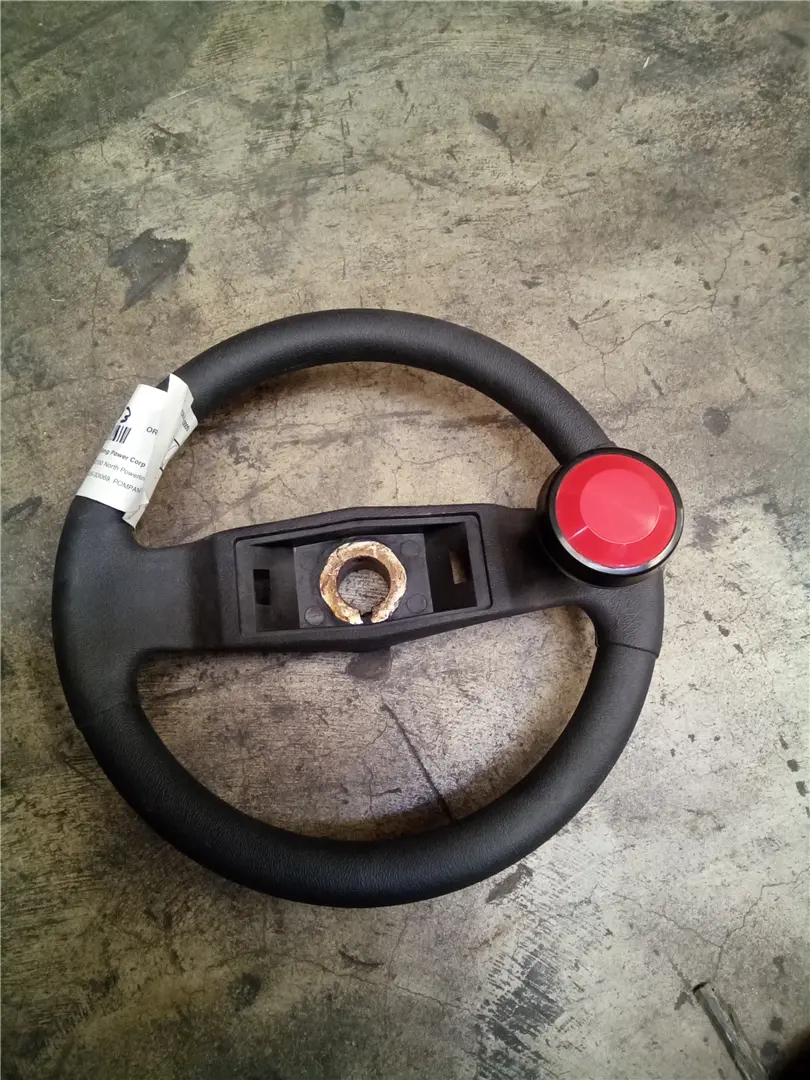 NEW STEERING WHEEL image 1